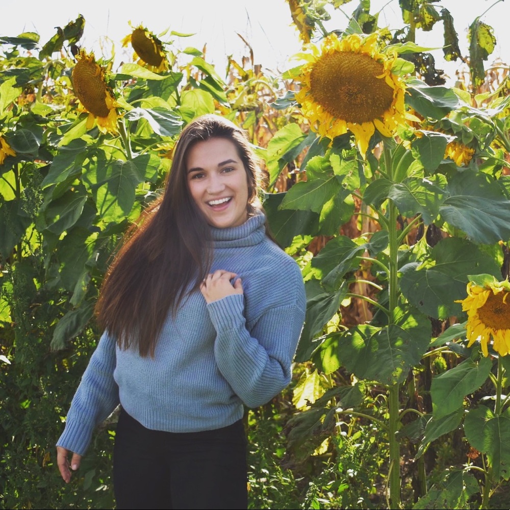 Meet your Posher, Kendra